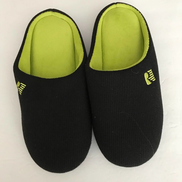 Rockdove Slippers Black and Green NWOT Size Small 7-8 - Picture 2 of 8